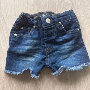 18M Frayed Shorts